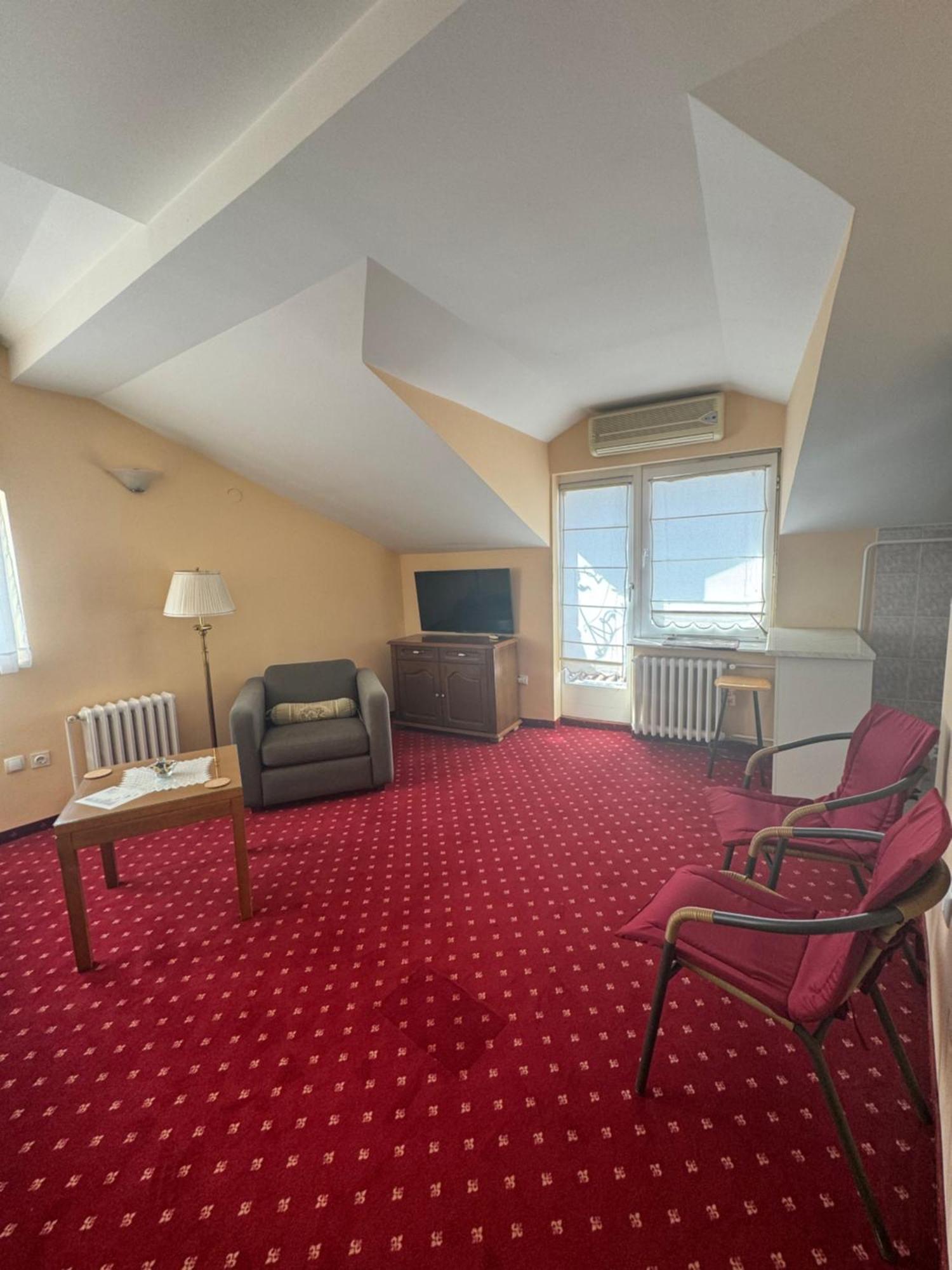 Ada Apartments SJJ Eksteriør bilde